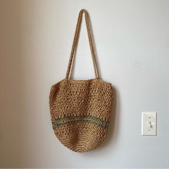Pull&Bear Tan and Green Woven Tote beach Bag - Picture 1 of 7